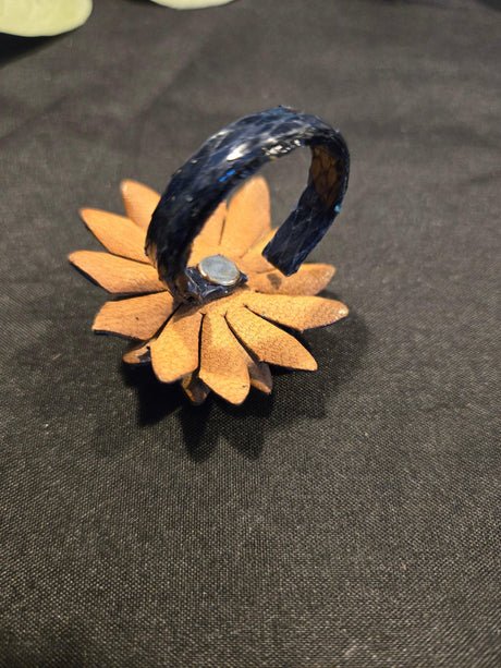 Leather Flower Ring - Ase Origins