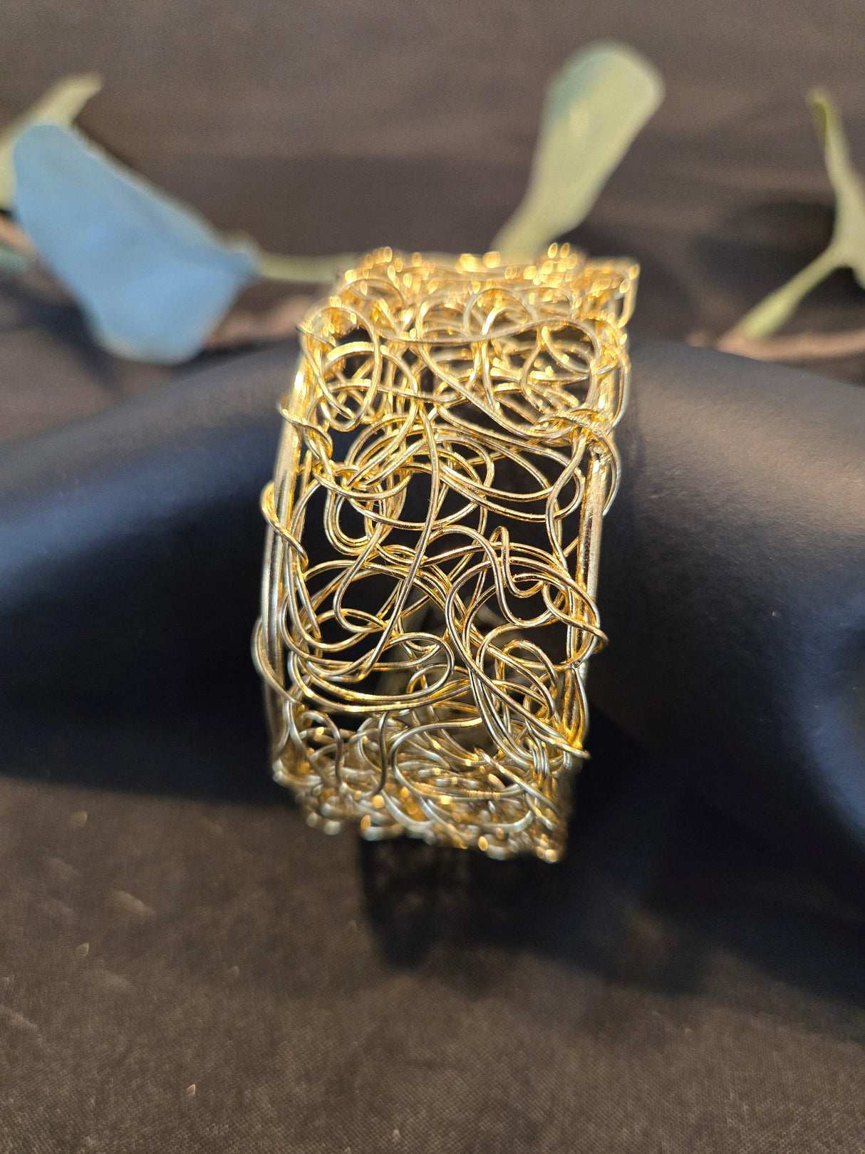 Brass wire cuff - Ase Origins