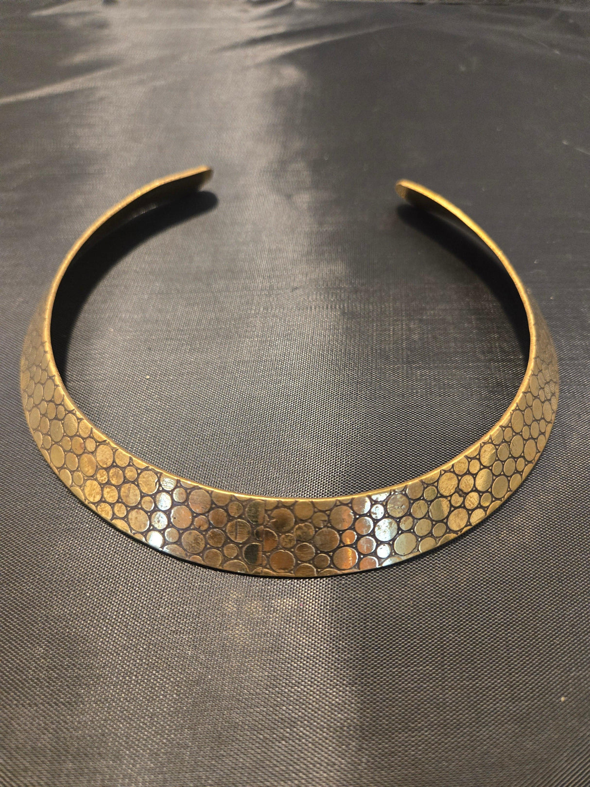 Brass Choker - Ase Origins