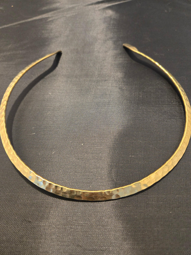 Hammered Brass Choker - Ase Origins